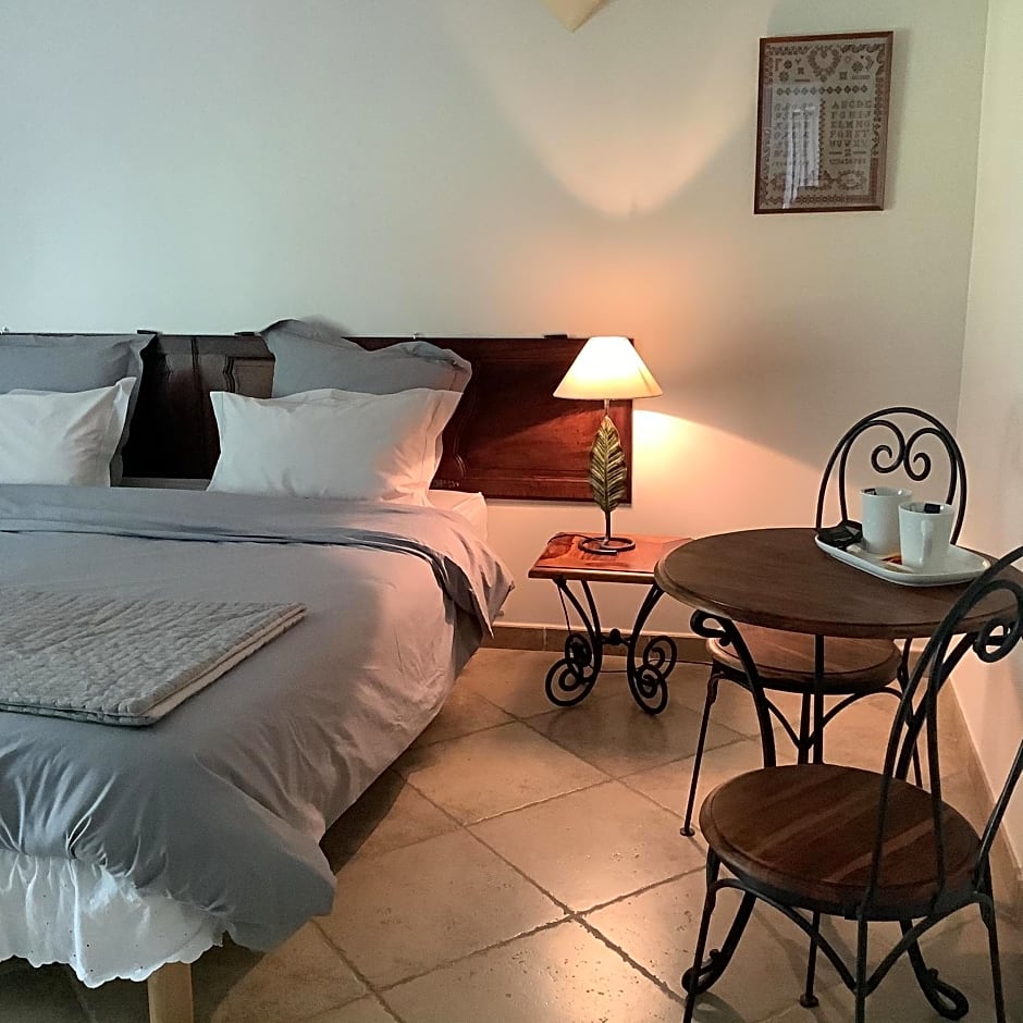 Jardin D'Antan Chambre D'Hotes – Ansouis, UT