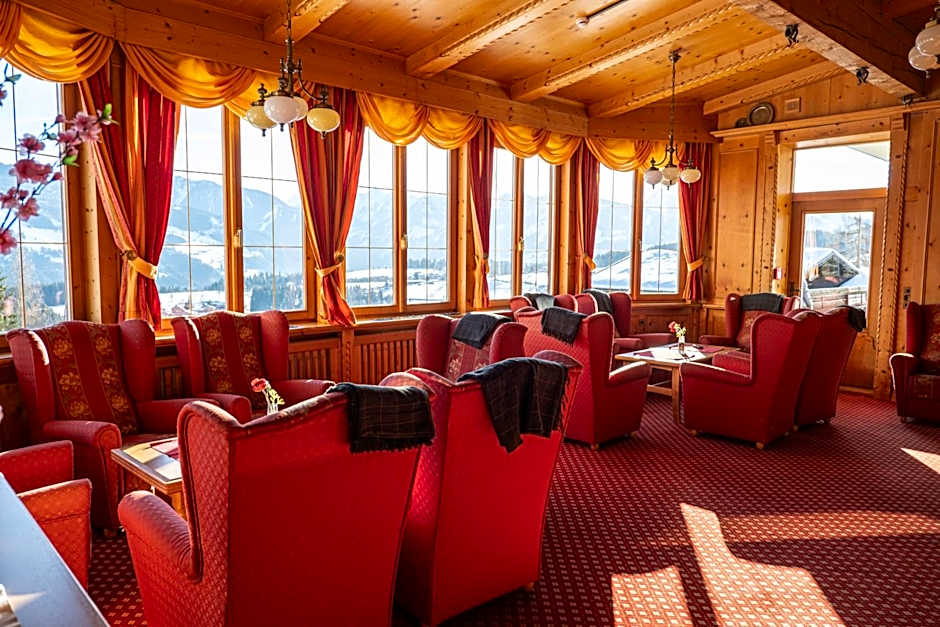 Mountain Hotel & Hostel