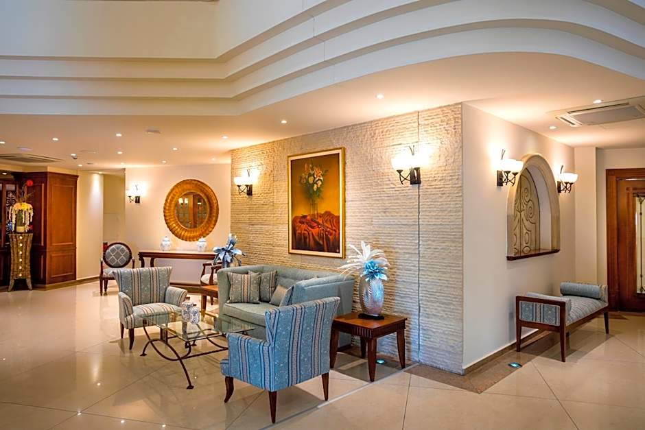 Aquamare Beach Hotel & Spa