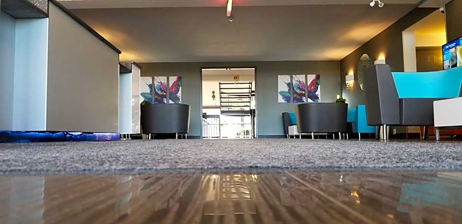 Best Western Laval-Montreal