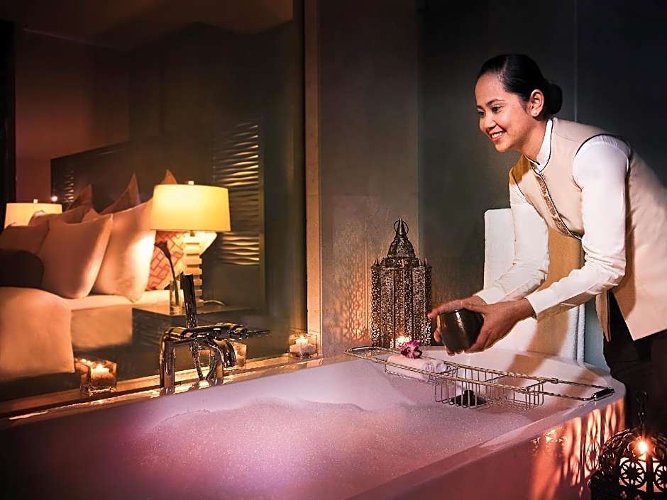 Oaks Ibn Battuta Gate Dubai