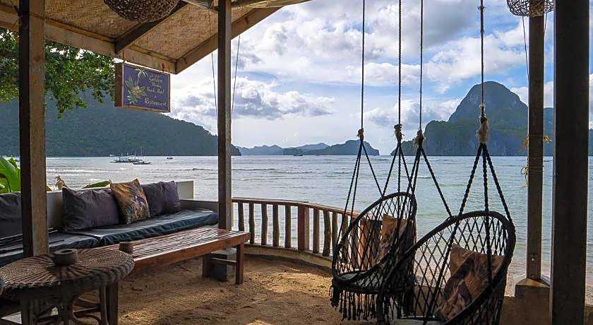 Golden Monkey Beach Hotel