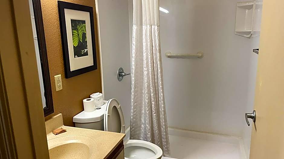 Sonesta Simply Suites Memphis