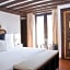 Hotel Herencia By Hosting House