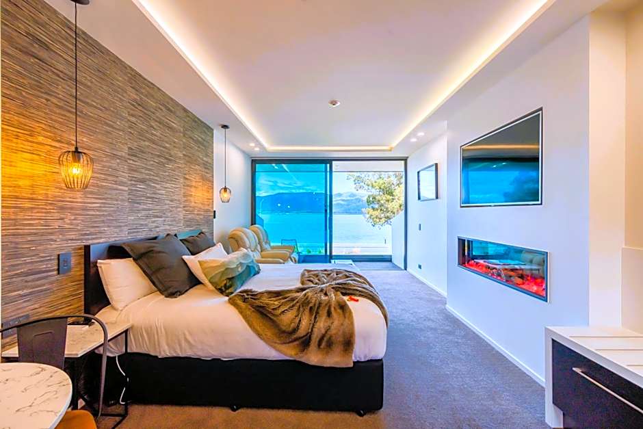 Fiordland Lakeview Motel and Apartments