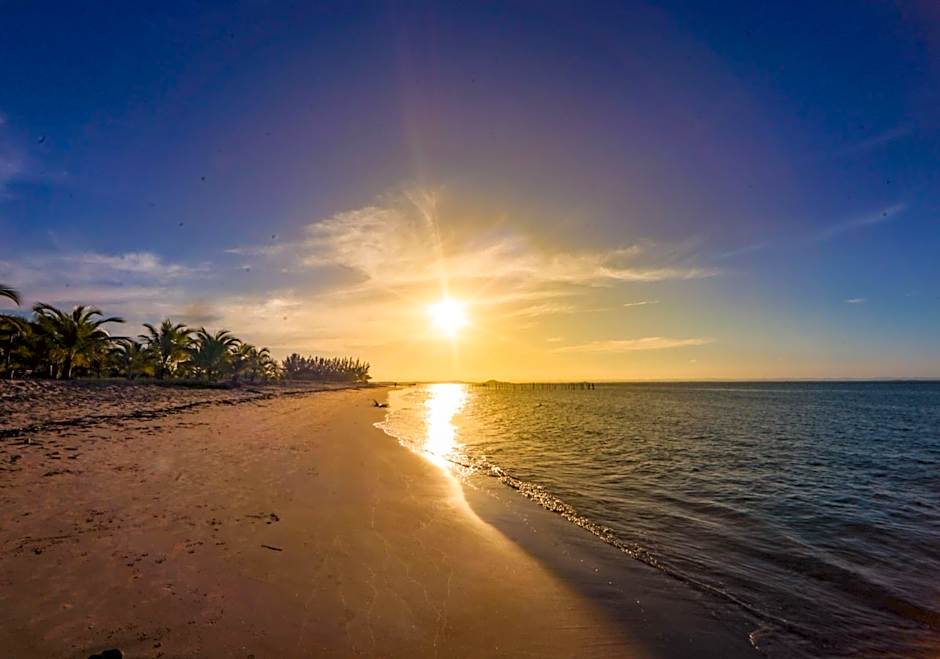 Pousada Ravenalas - Apartamentos e Flats