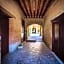 Hotel Siglo XVII Art Gallery