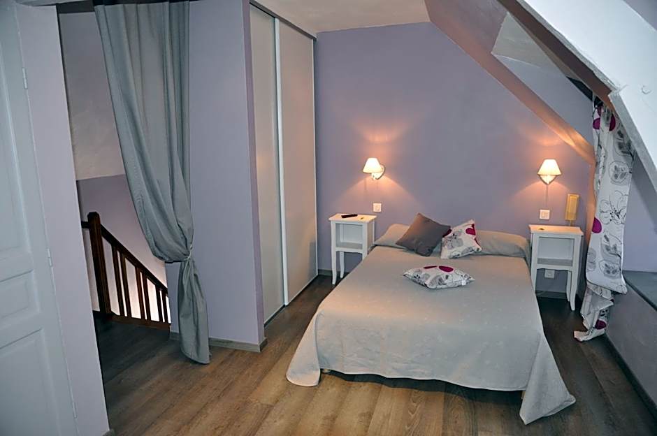 Logis Hotels - Auberge de l'Île - Hôtel 3 étoiles et Restaurant