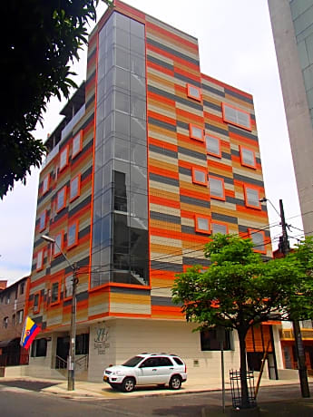 Sixtina Plaza Hotel