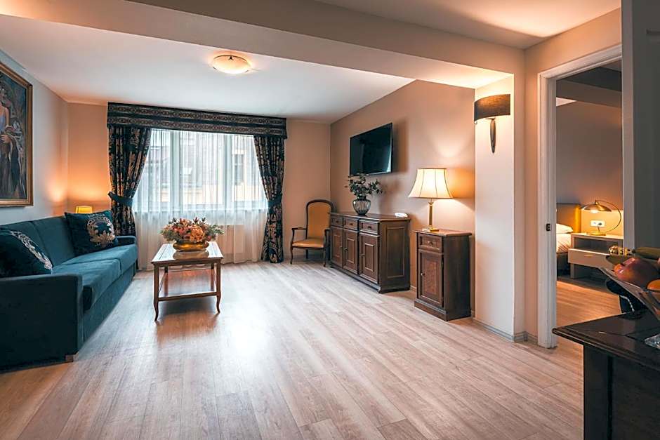 Hotel Julian