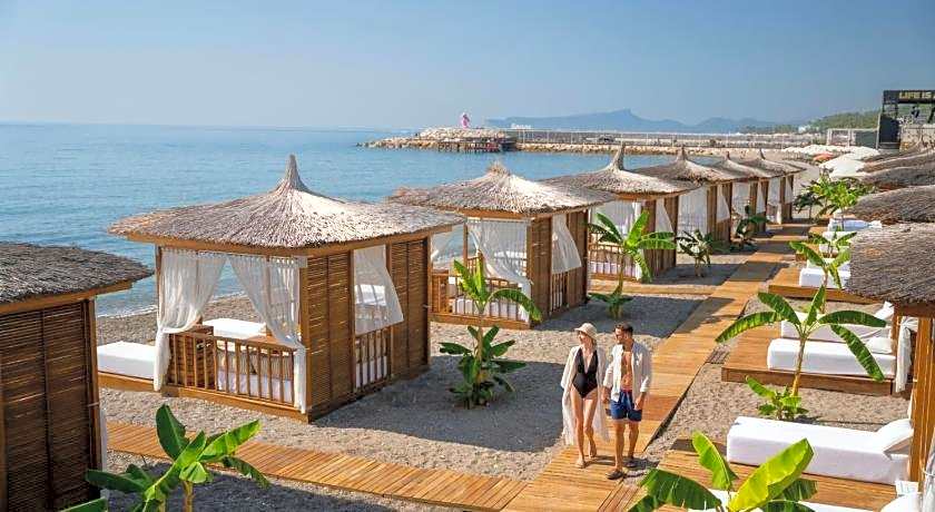 Rixos Sungate Hotel
