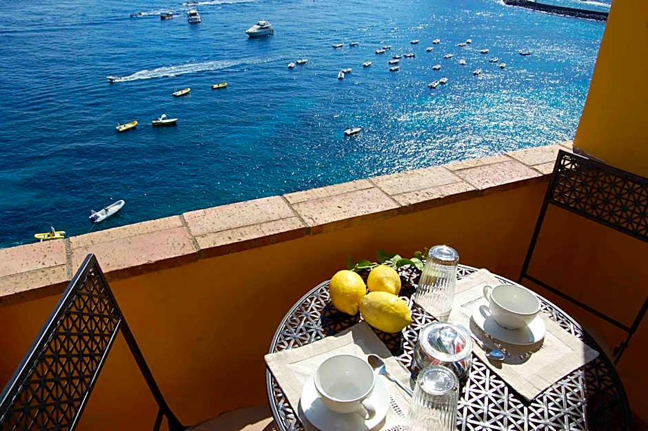 La Terrazza sul Mare