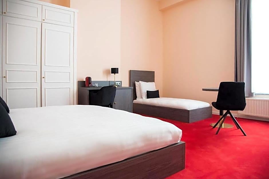 La Bourse Hotel