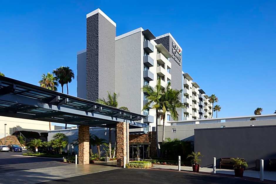 Four Points by Sheraton Los Angeles Westside