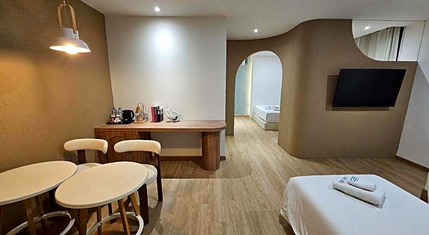 The Bed Hotel Hatyai