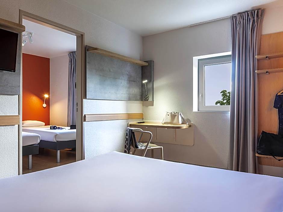 ibis budget Grigny Centre