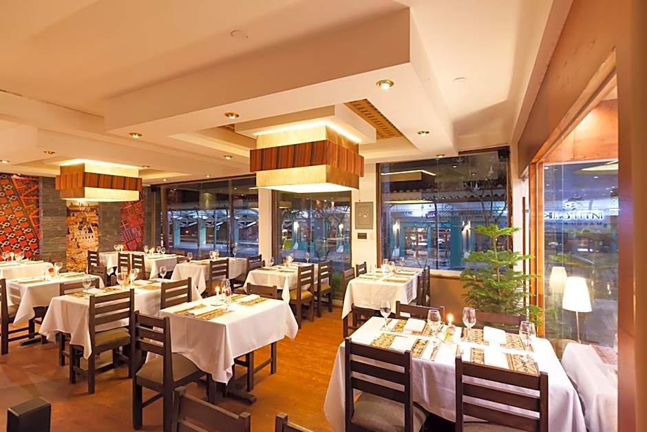 Inti Punku Machupicchu Hotel & Suites