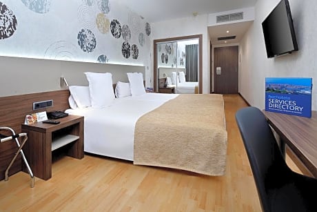 Twin Room with extrabed