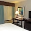 Holiday Inn Express Hotel Kansas City - Bonner Springs By IHG