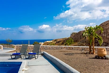 Three-Bedroom Villa with Sea View and Private Pool