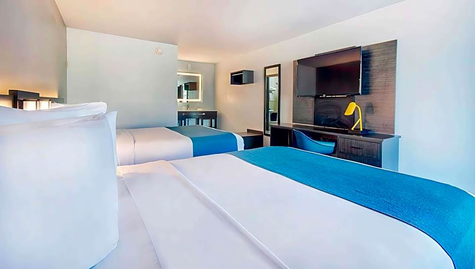 Motel 6 Louisville, Ky- Airport/ Fair Expo