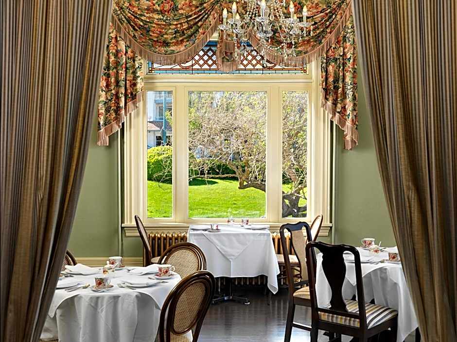 Huntingdon Hotel and Suites