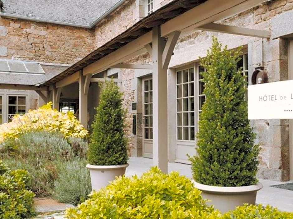 Hotel de L'Abbaye Le Tronchet - Handwritten Collection