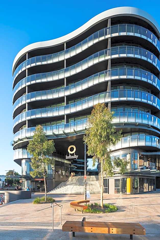 One Global Resorts Green Square