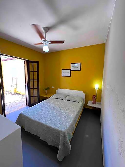 Villa Tavares - casa com piscina na praia da Lagoinha