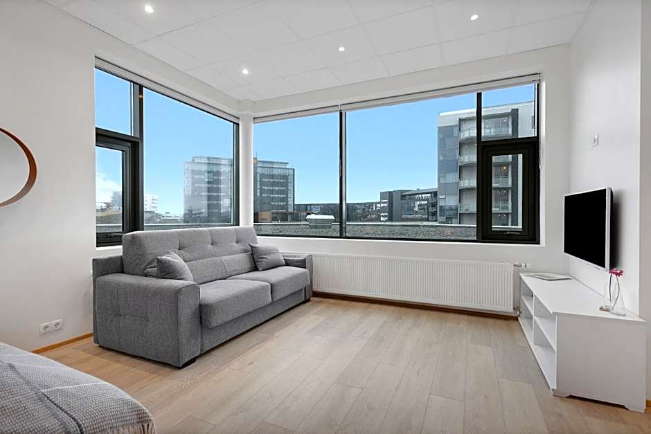 Blue Mountain Apartments by Heimaleiga