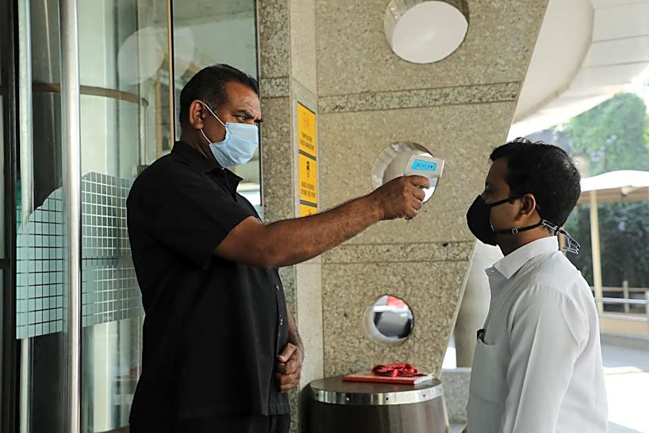 HOTEL PENINSULA GRAND