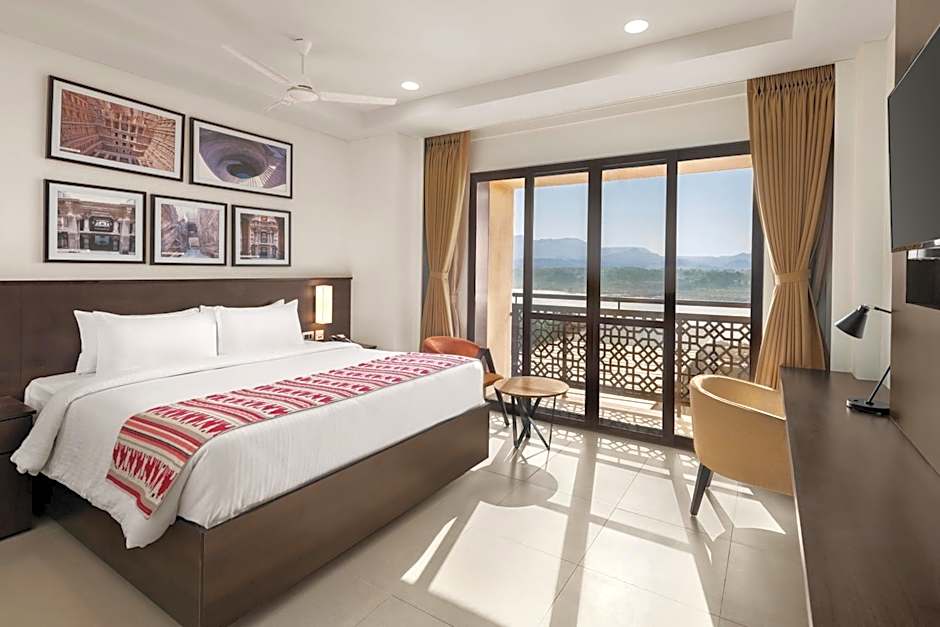 Photo 1 of 5 of 1 King Bed, Mobility Accessible