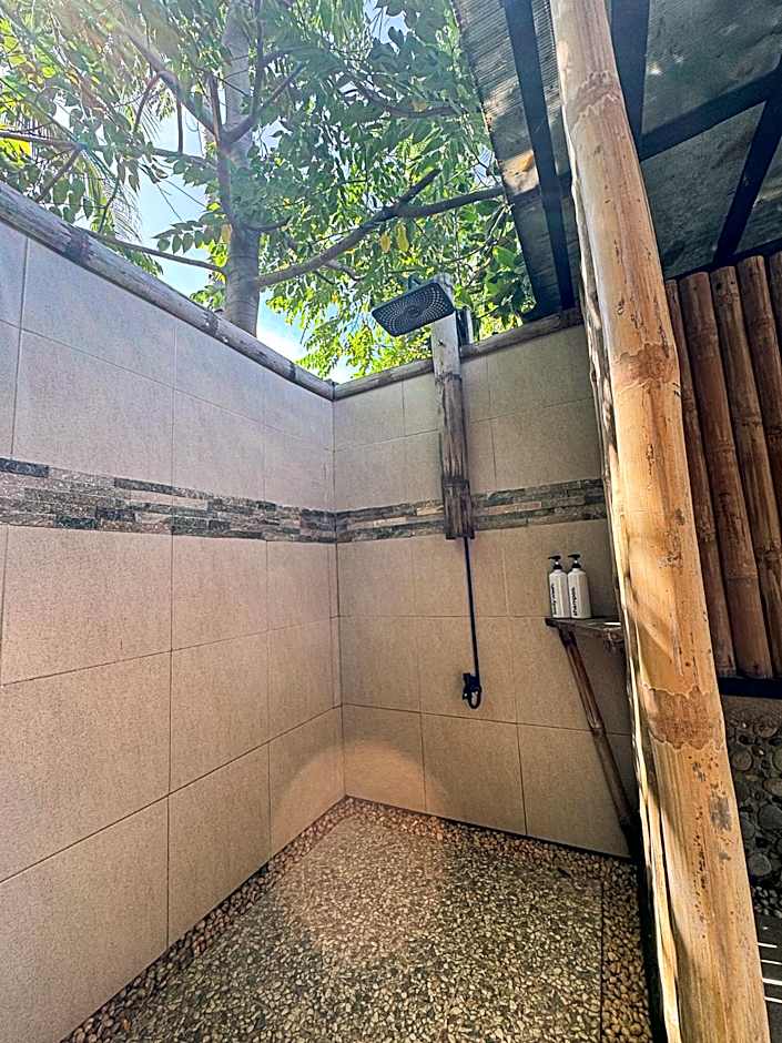 Kanipa Beach Glamping