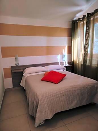 Small Double or Twin Room