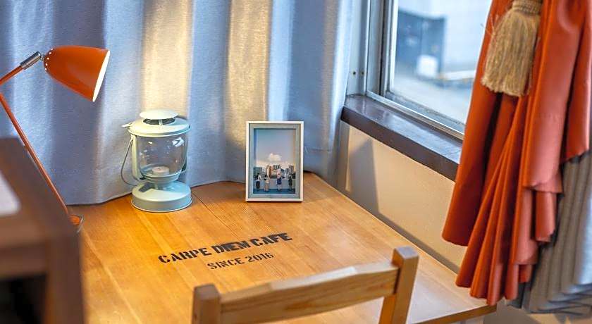 Almas Guest House