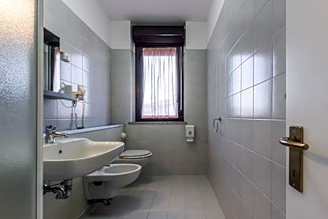 Twin Room with Balcony