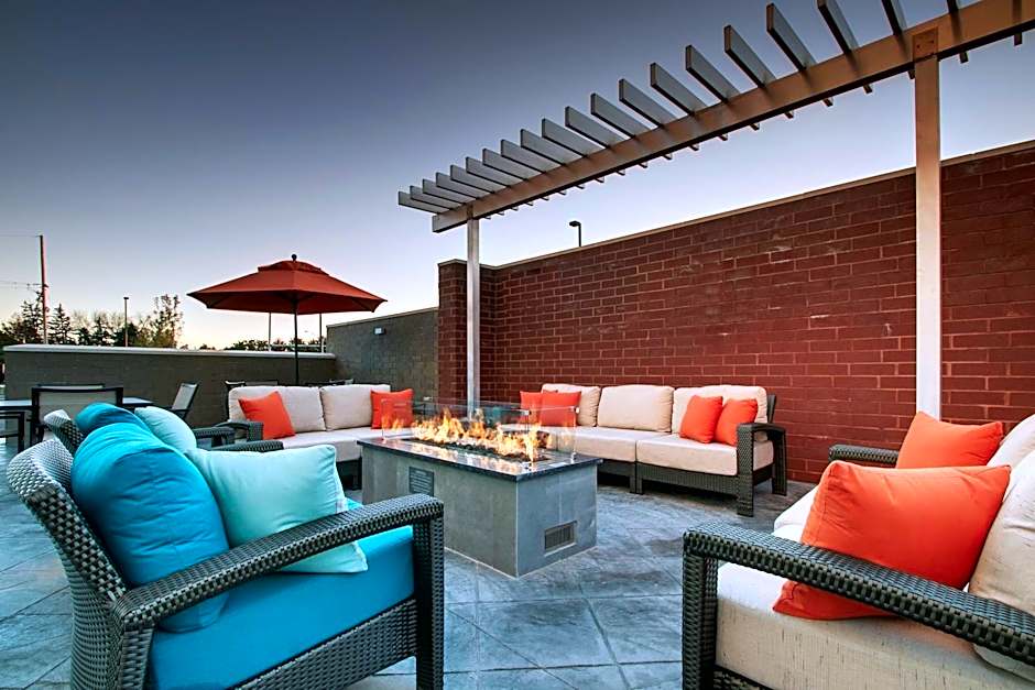 Hyatt House Oak Brook