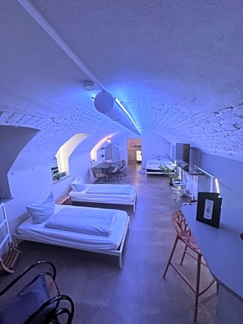 Apartment in Vaulted Cellar 0.1