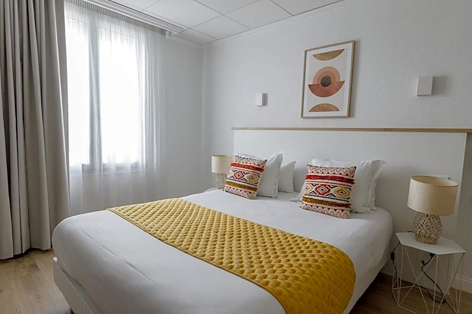 Hôtel Porte Mars - Reims Gare Centre Arena