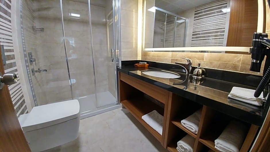 Tuna Otel Rezi̇dans