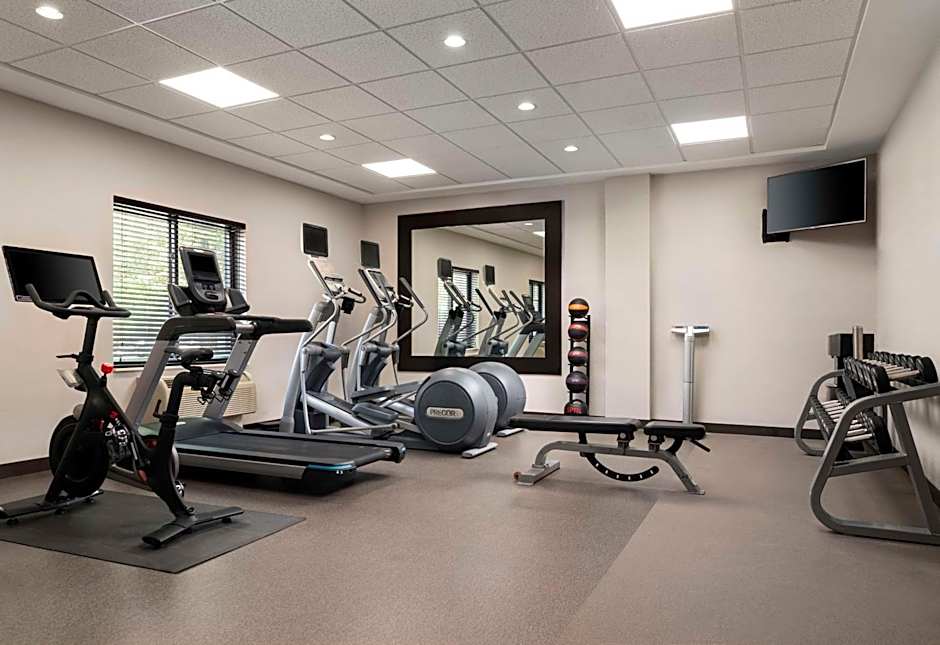 Homewood Suites By Hilton Cambridge-Arlington