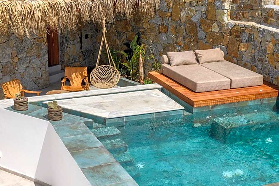 Charisma Hotel and Wellness Club