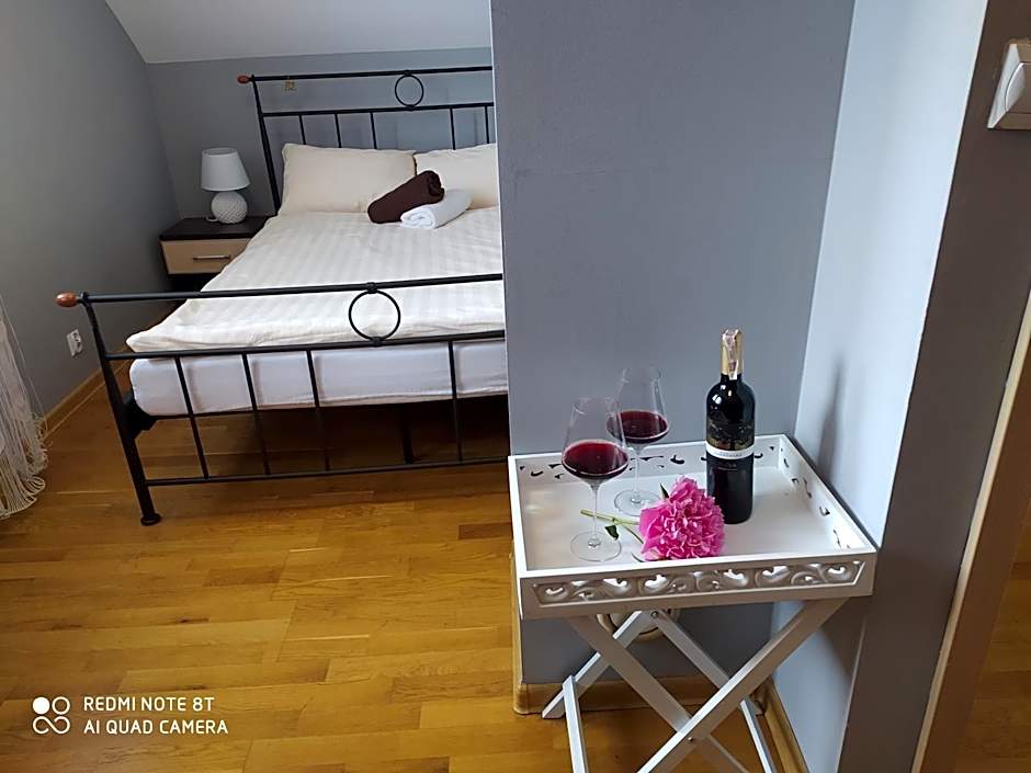 Apartamenty Golden Village