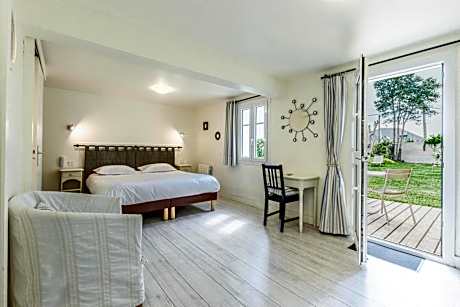 Double Room with Terrace