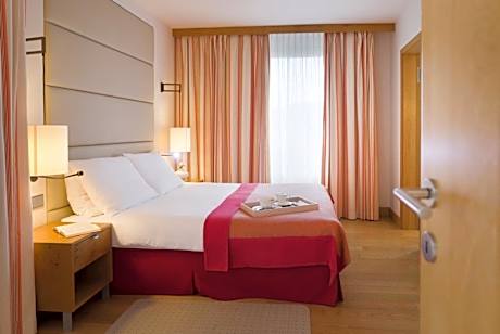 Deluxe 1 Bedroom Residence Sea View