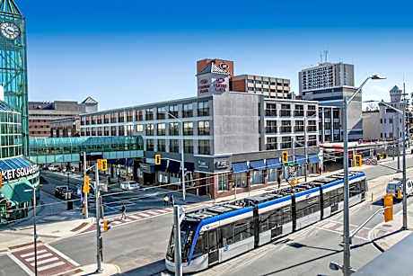 Crowne Plaza Kitchener-Waterloo By IHG