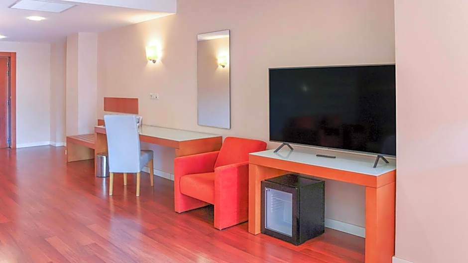 Hotel Granada Palace, affiliated by Melia