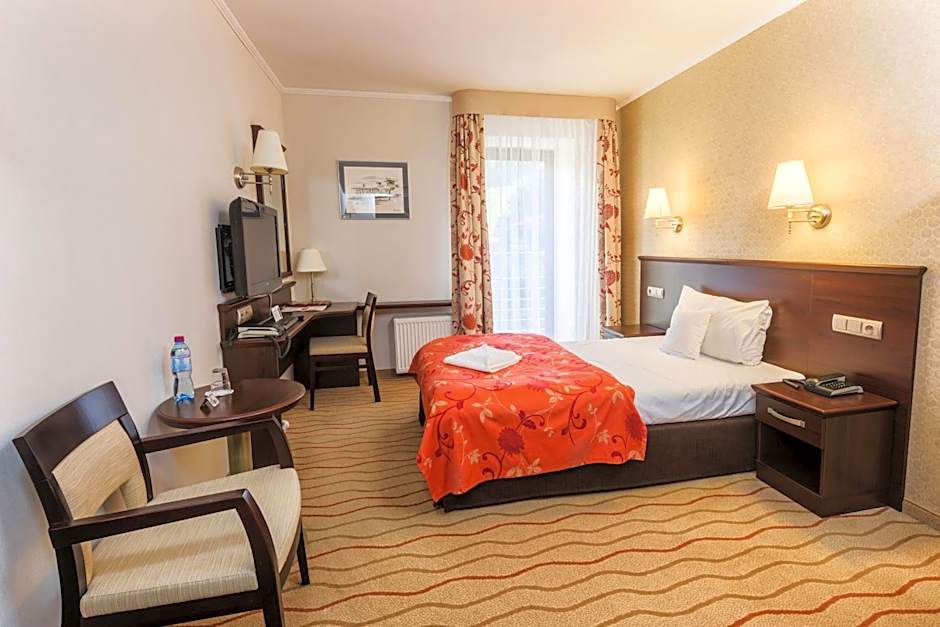 Malinowy Dwór Hotel Medical SPA