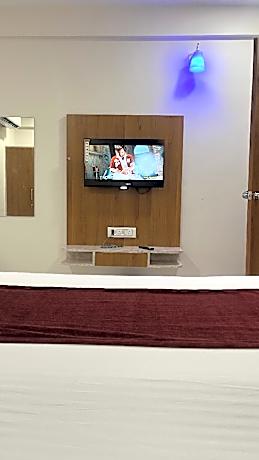 Hotel Shree Hari Om Residency 