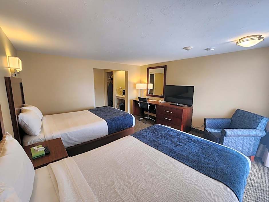 Hyannis Travel Inn